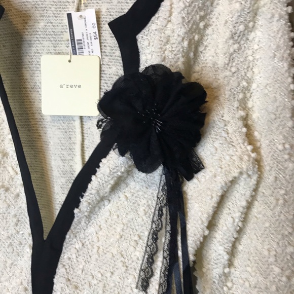 NWT! A’reve cream jacket/sweater. Medium - Picture 2 of 10